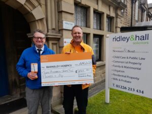 Cheque Presented to Barnsley Hospice